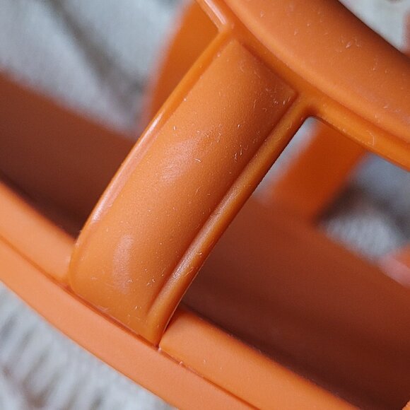 Gucci Interlocking G Slide Sandals - Picture 14 of 14